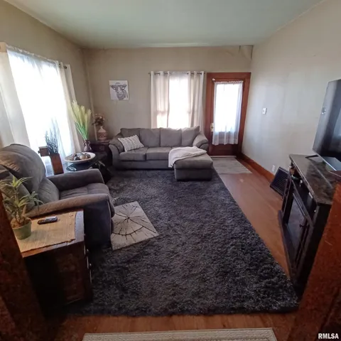 $54,000 | 1208 Pine Street, Kewanee, IL 61443