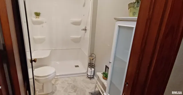 $54,000 | 1208 Pine Street, Kewanee, IL 61443