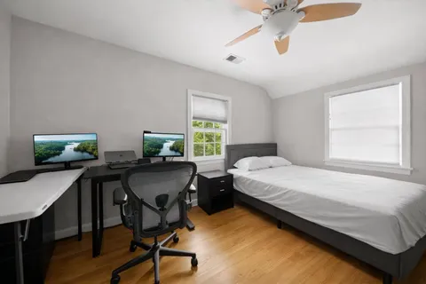 $6,000 | 4812 7th Street North, Arlington, VA 22203