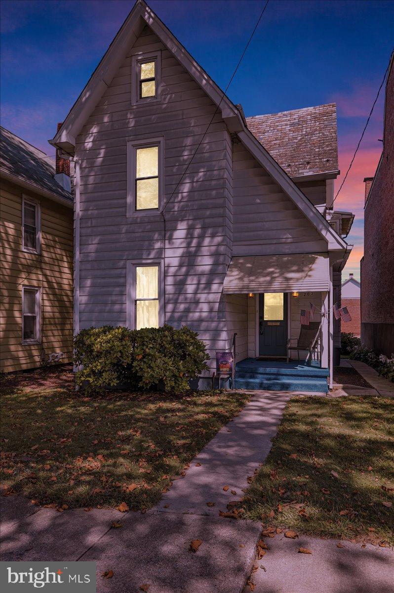 203 West Broad Street Reading, PA 19607 - Photo 36 of 36 Charming home bathed in twilight hues.