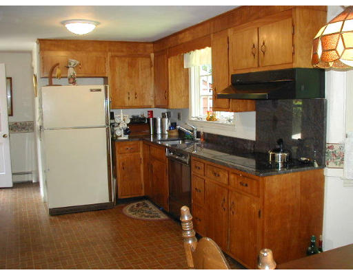 60 Wildwood Road Andover, MA 01810 - Photo 4 of 6