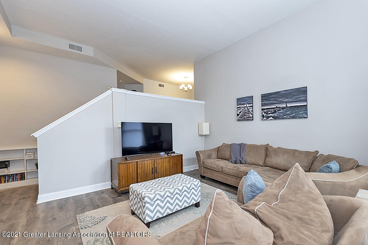 1333 Turner Road, Unit 16 Lansing, MI 48906 - Photo 8 of 29 08