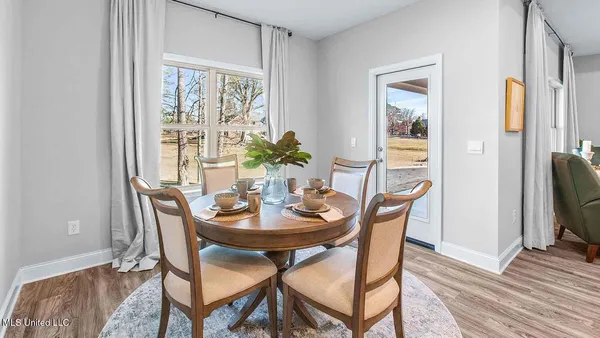 $364,400 | 720 Honeysuckle Loop, Canton, MS 39046