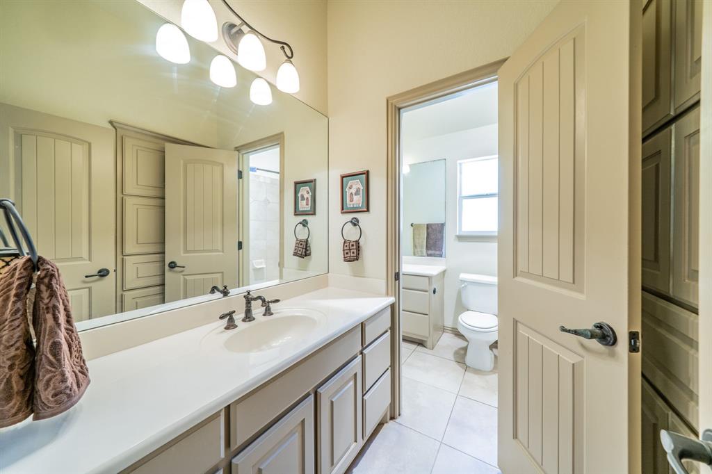 109 Overton Ridge Circle Weatherford, TX 76088 - Photo 17 of 27 Plenty of storage