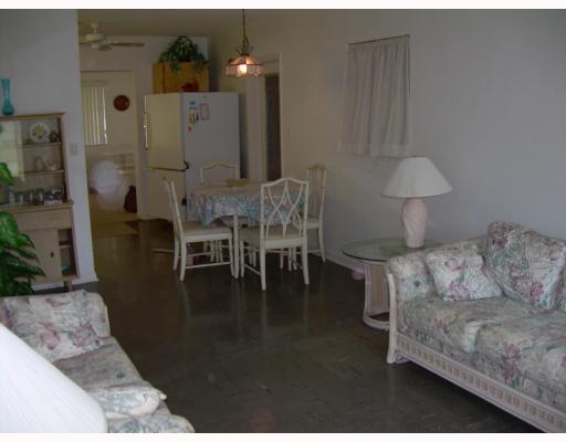 250 Pilgrim Road West Palm Beach, FL 33405 - Photo 2 of 3 Additional Photo