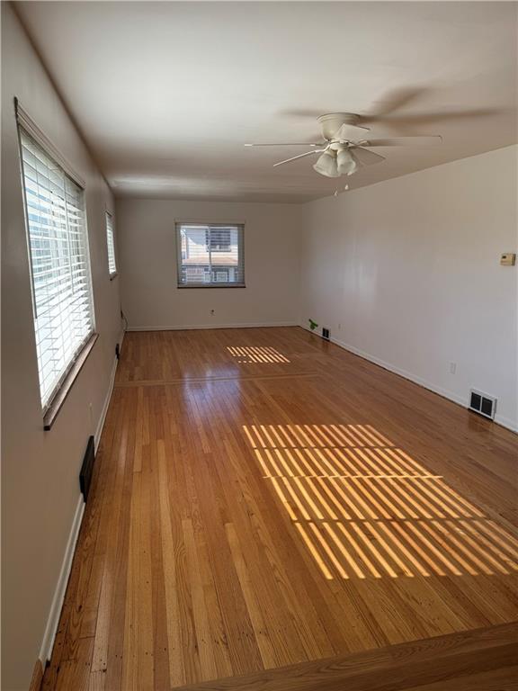 400 Mohawk Drive Arnold, PA 15068 - Photo 12 of 33 living room main floor