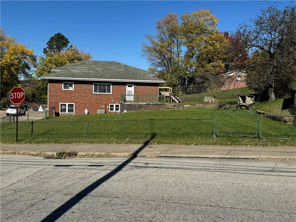 400 Mohawk Drive Arnold, PA 15068 - Photo 20 of 33