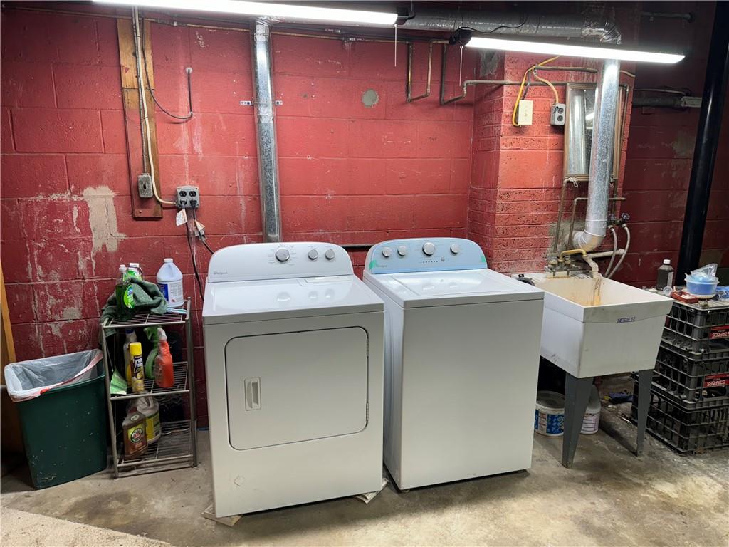 400 Mohawk Drive Arnold, PA 15068 - Photo 27 of 33