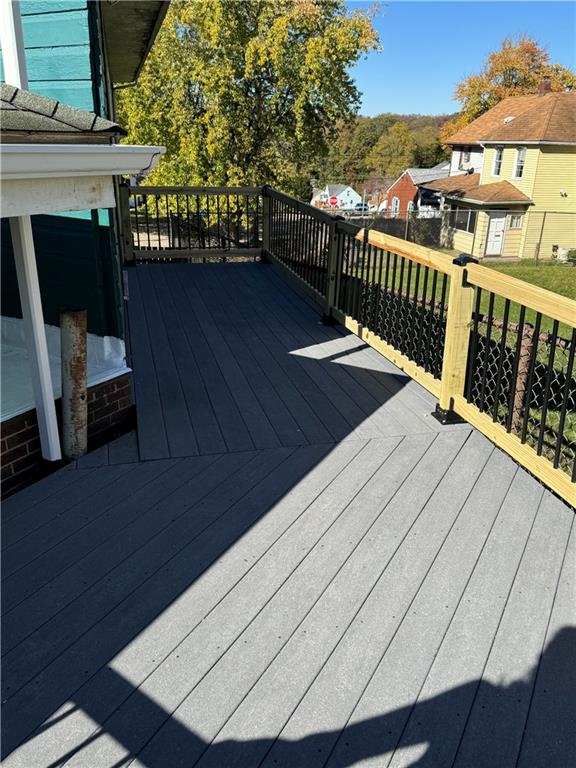 400 Mohawk Drive Arnold, PA 15068 - Photo 4 of 33 New trex deck