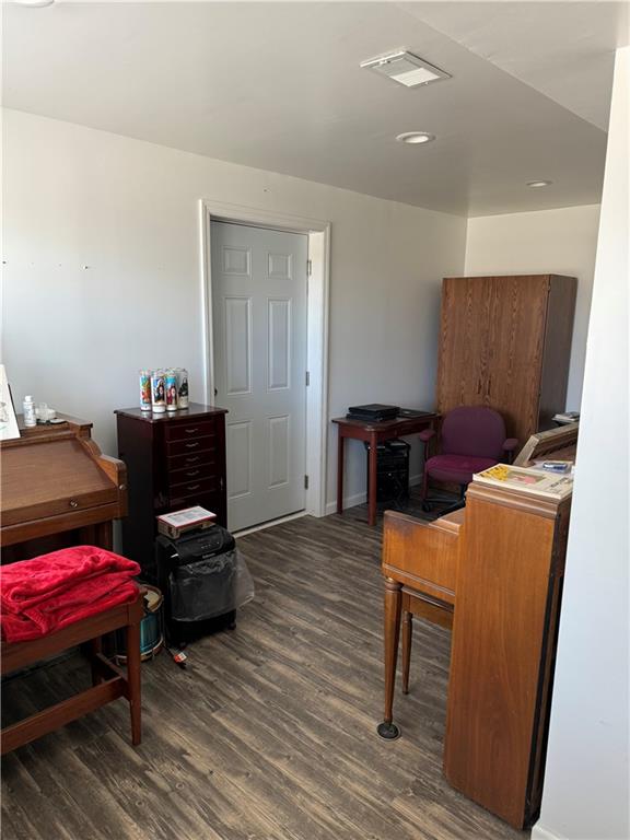 400 Mohawk Drive Arnold, PA 15068 - Photo 7 of 33