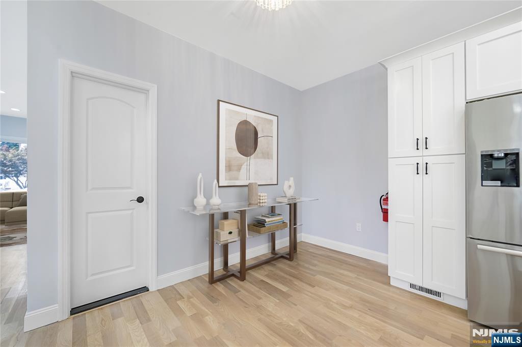 9-03 5th Street Fair Lawn, NJ 07410 - Photo 10 of 27