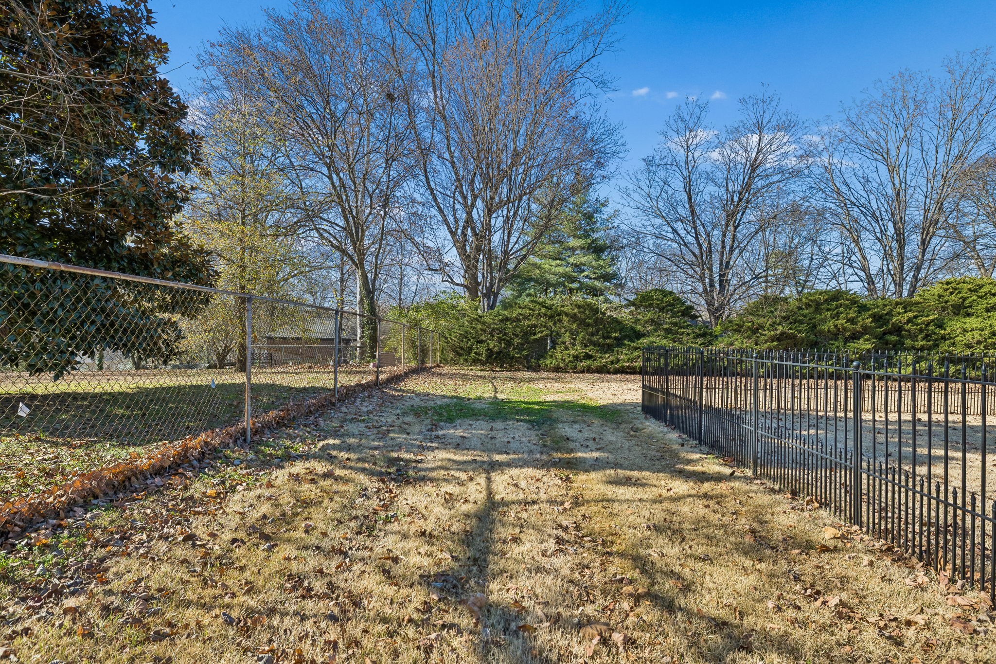 5414 Hill Rd Circle Nashville, TN 37220 - Photo 44 of 51 a view of backyard with wooden fence