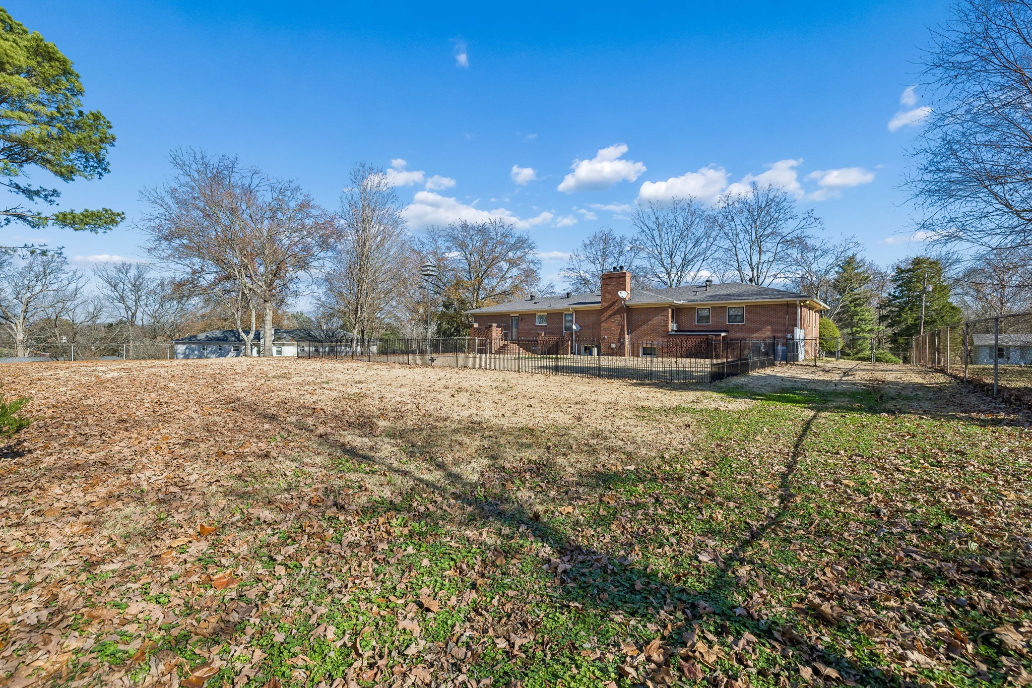 5414 Hill Rd Circle Nashville, TN 37220 - Photo 45 of 51 a view of a house with a yard