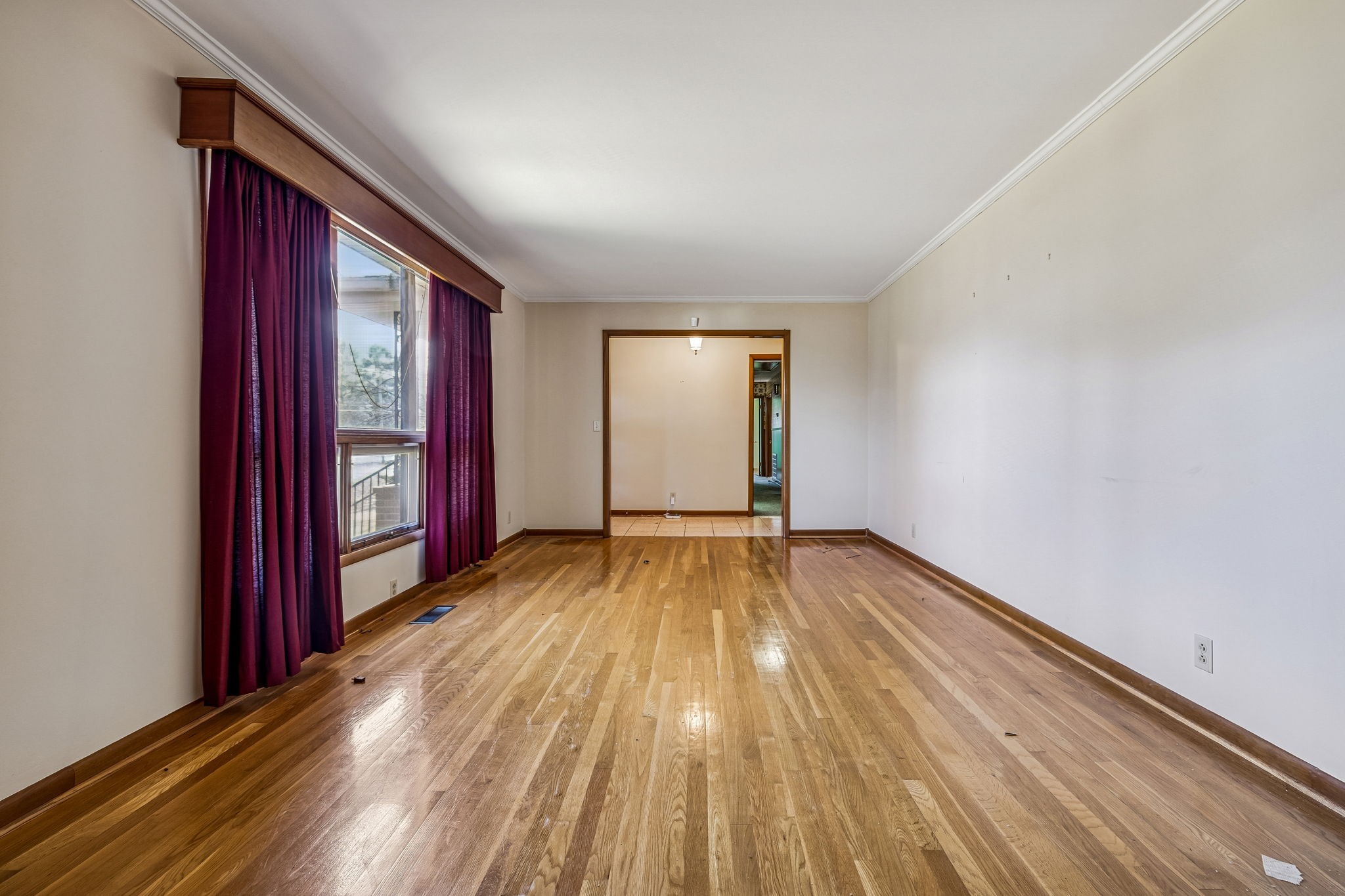 5414 Hill Rd Circle Nashville, TN 37220 - Photo 8 of 51 a view of empty room with wooden floor