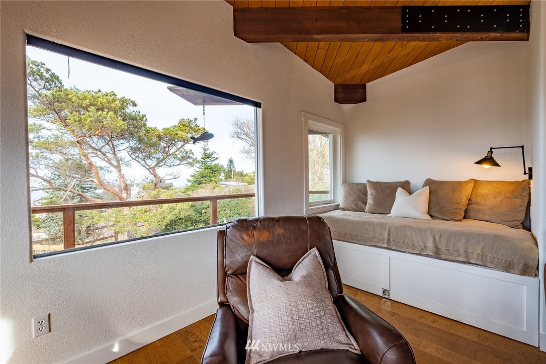 192 Victoria Loop Port Townsend, WA 98368 - Photo 12 of 40 Gallery Image 12