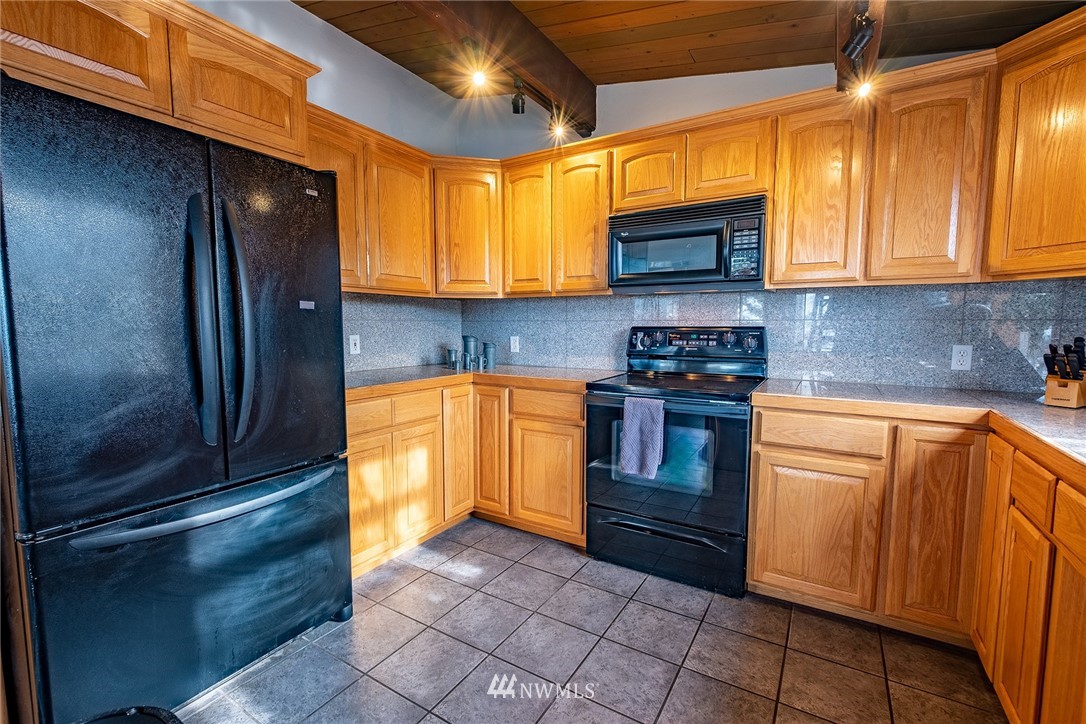 192 Victoria Loop Port Townsend, WA 98368 - Photo 7 of 40 Gallery Image 7