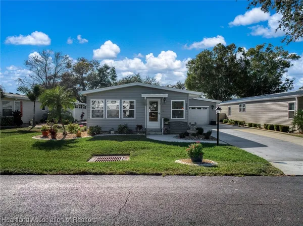$127,000 | 2832 South Driftwood Court, Avon Park, FL 33825