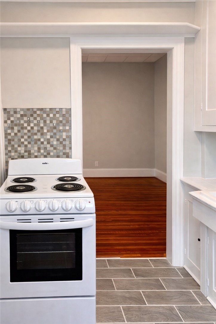123 Cottage Street, Unit 2 Pawtucket, RI 02860 - Photo 6 of 15