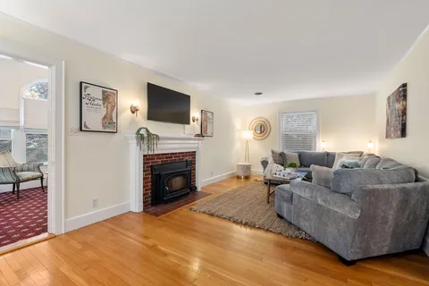 $1,525,000 | 58 Morton Street, Needham, MA 02494