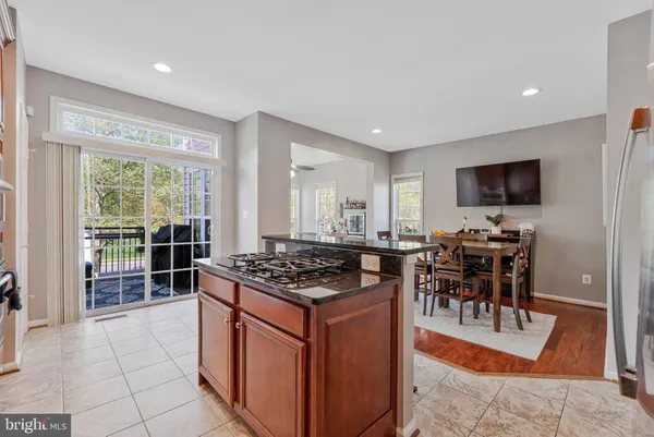 $750,000 | 43164 Crosswind Terrace, Broadlands, VA 20148