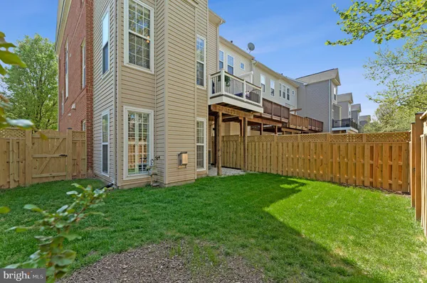 $750,000 | 43164 Crosswind Terrace, Broadlands, VA 20148