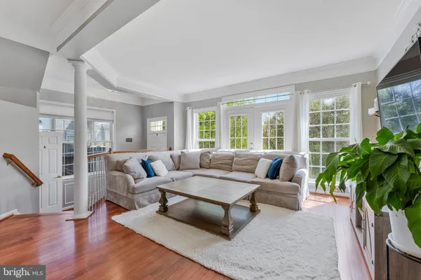 $750,000 | 43164 Crosswind Terrace, Broadlands, VA 20148