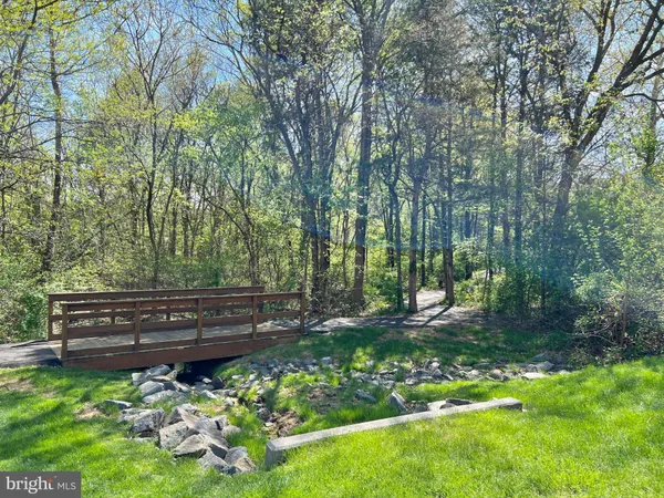 $750,000 | 43164 Crosswind Terrace, Broadlands, VA 20148