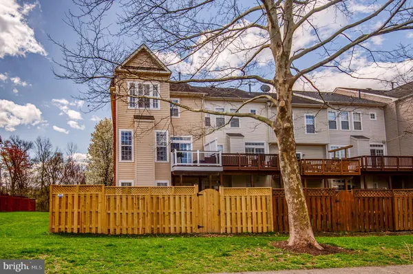 $750,000 | 43164 Crosswind Terrace, Broadlands, VA 20148