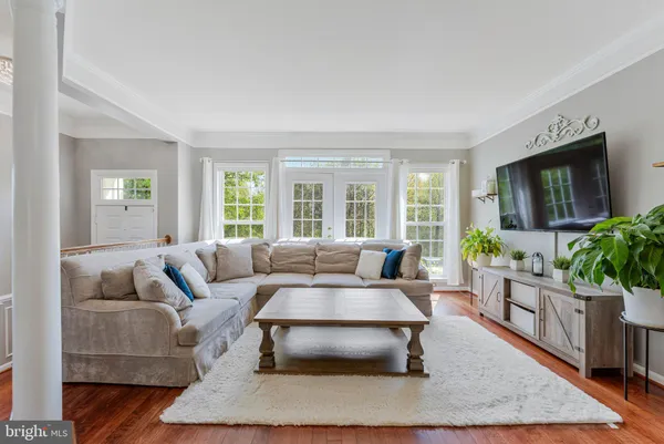 $750,000 | 43164 Crosswind Terrace, Broadlands, VA 20148