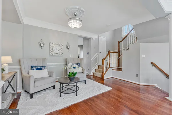 $750,000 | 43164 Crosswind Terrace, Broadlands, VA 20148