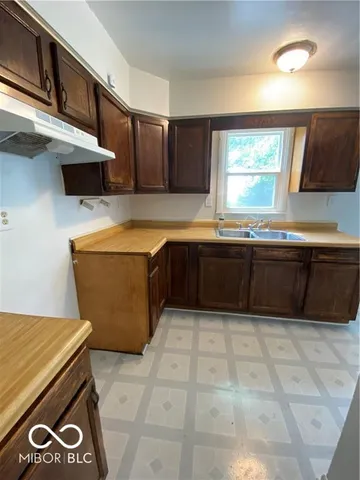 $1,600 | 7307 West Henry Street, Indianapolis, IN 46231