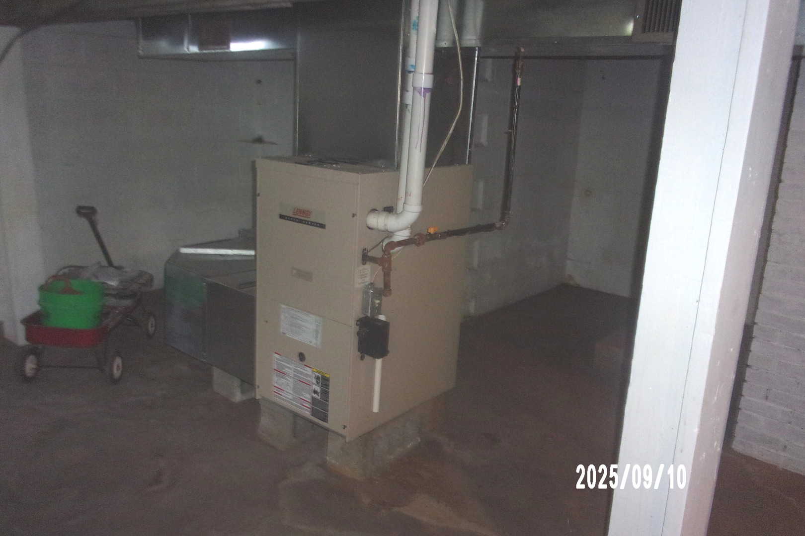 325 South Race Street Piper City, IL 60959 - Photo 24 of 25 a bathroom with a shower and a toilet