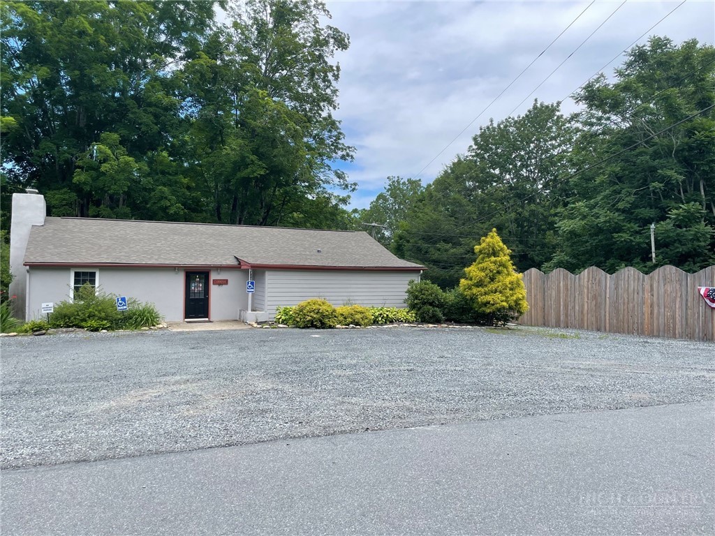 430 Laurel Ridge Banner Elk, NC 28604 - Photo 34 of 39