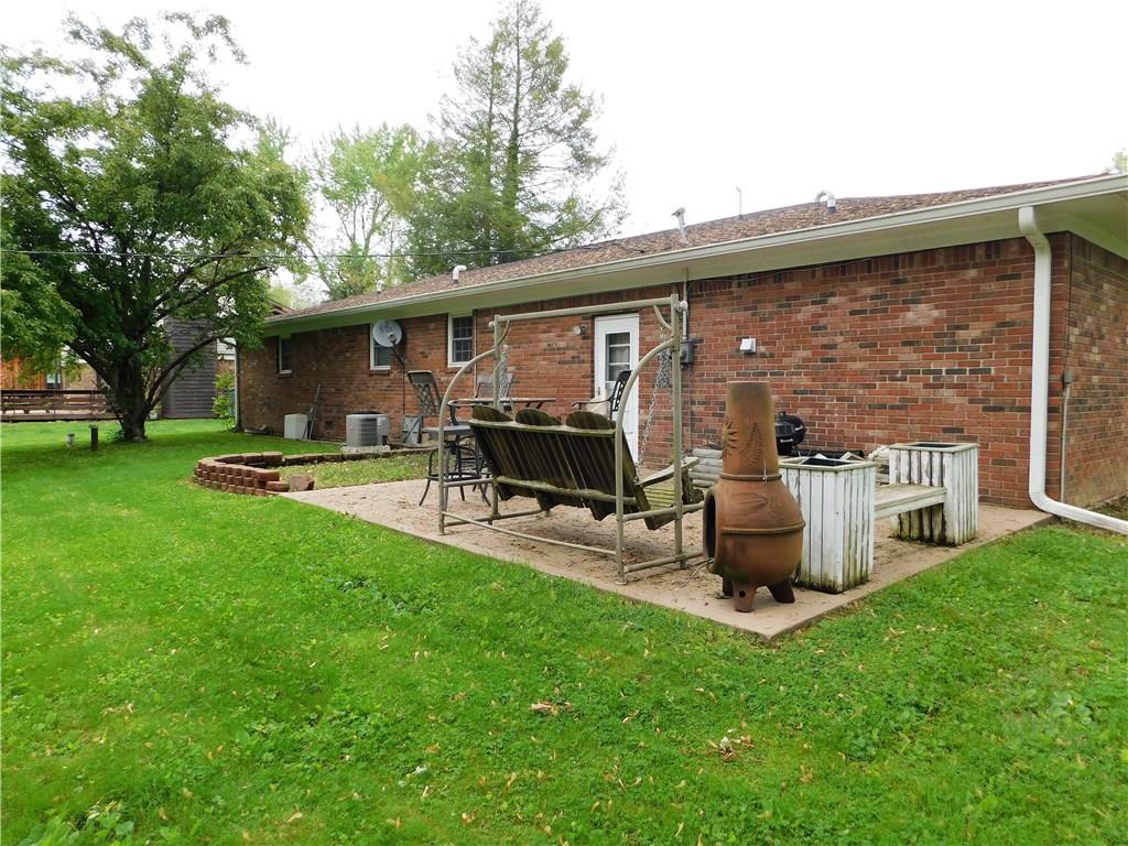 2340 Country Club Road Indianapolis, IN 46234 - Photo 4 of 24