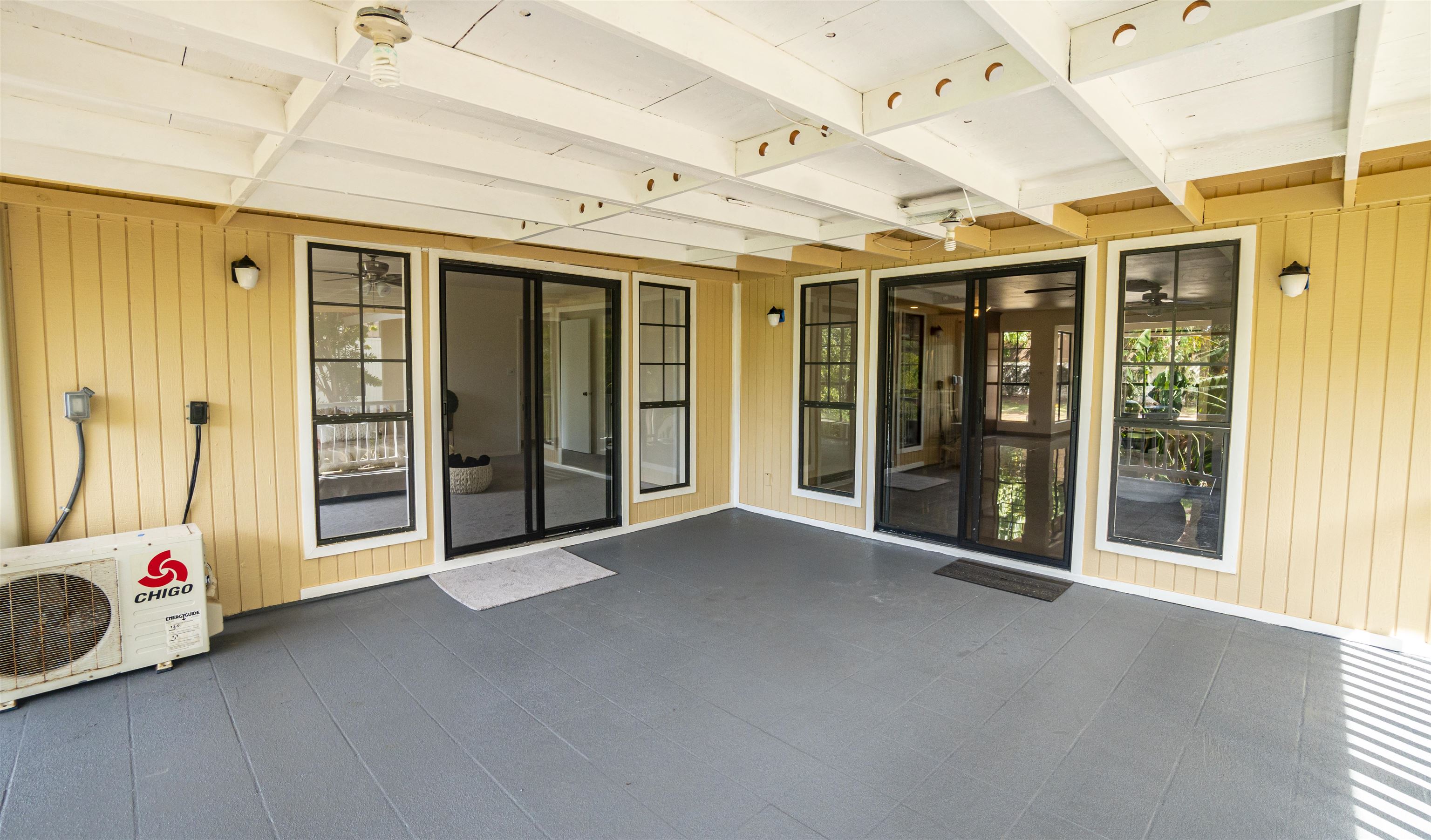 150 Hui Rd F Lahaina, HI 96761 - Photo 11 of 29 Upstairs Lanai
