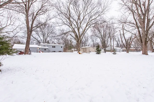 $315,000 | 37114 Shirley Drive, Waukegan, IL 60087