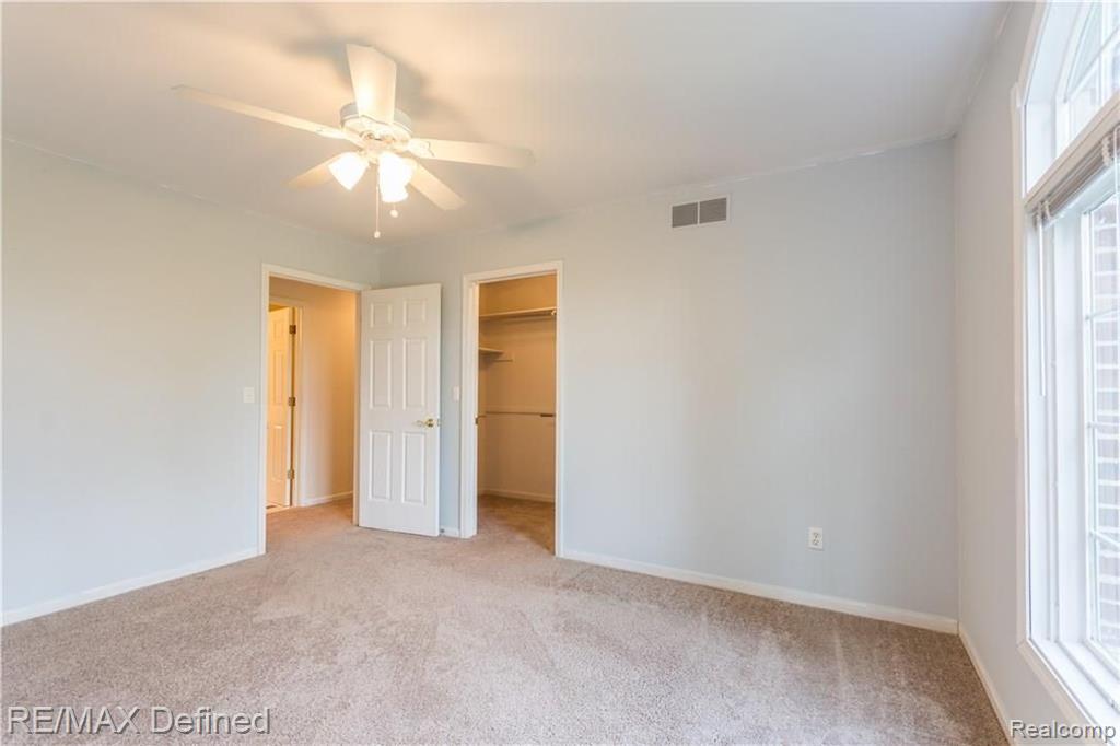 950 Ridgeline Court Lake Orion, MI 48360 - Photo 45 of 48