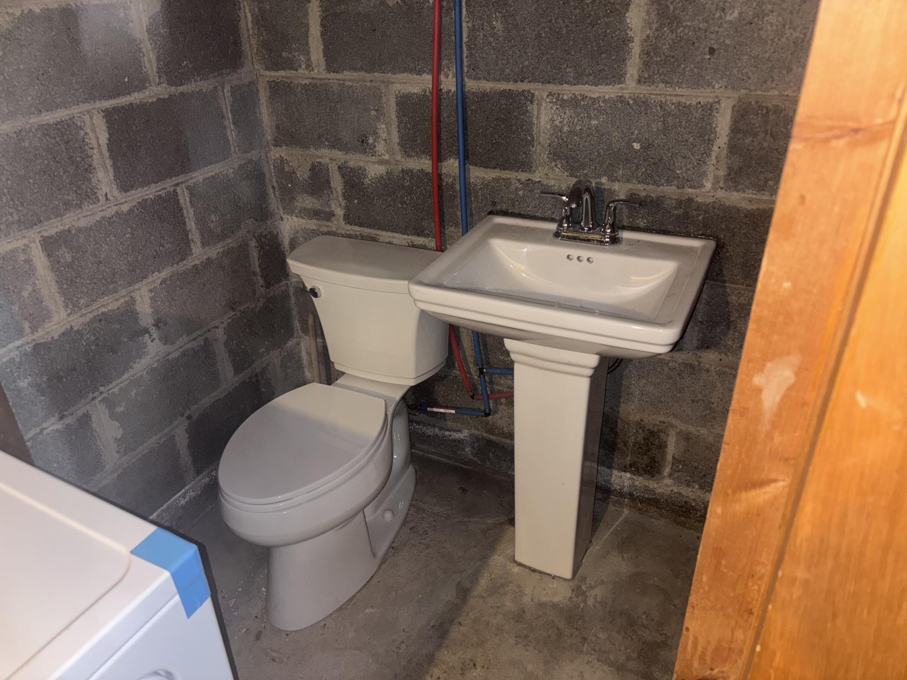 18089 Schaefer Highway Detroit, MI 48235 - Photo 13 of 14 IMG_2521