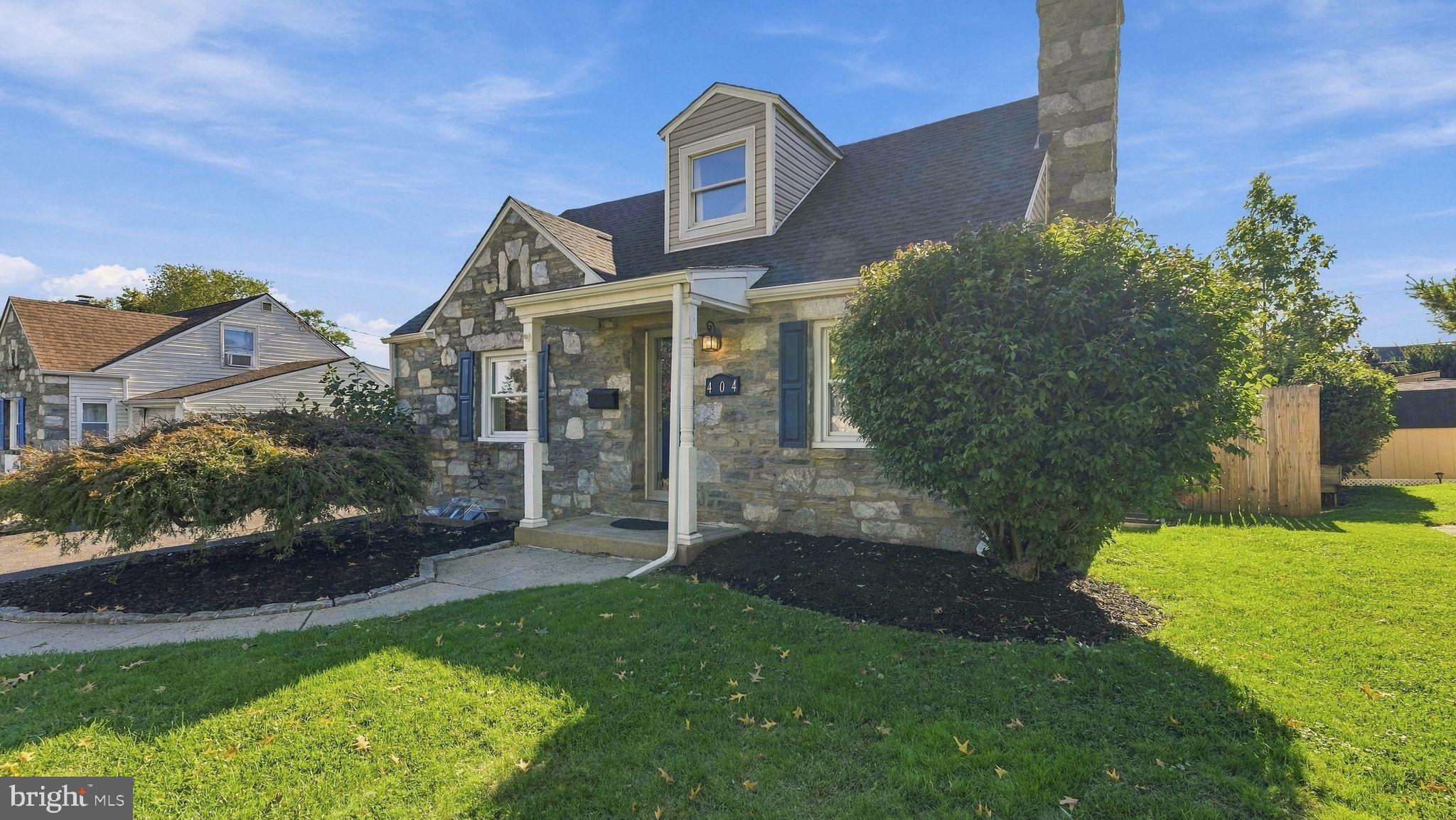 404 Exton Road Hatboro, PA 19040 - Photo 3 of 37 Front of Home