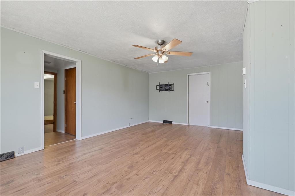 1449 North 2nd Street Apollo, PA 15613 - Photo 5 of 25
