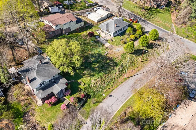$150,000 | 99999 Depot Street, Asheville, NC 28801