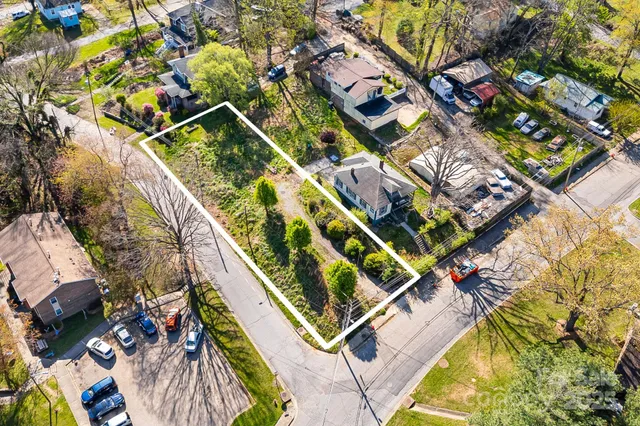 $150,000 | 99999 Depot Street, Asheville, NC 28801