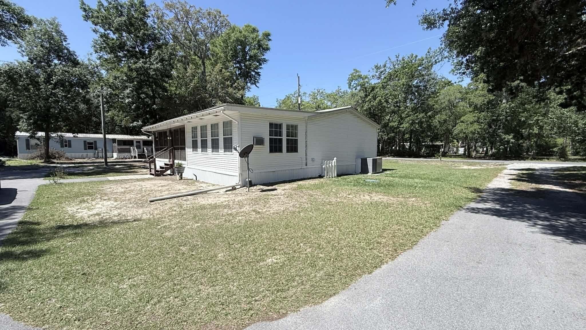 685 McDaniels Fishcamp Road Freeport, FL 32439 - Photo 30 of 33 8c7cbfa9-6df2-4e4f-aff5-47babb8b4f60