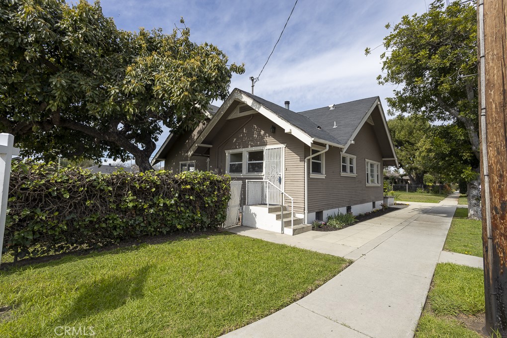 11247 Studebaker Road Norwalk, CA 90650 - Photo 2 of 45