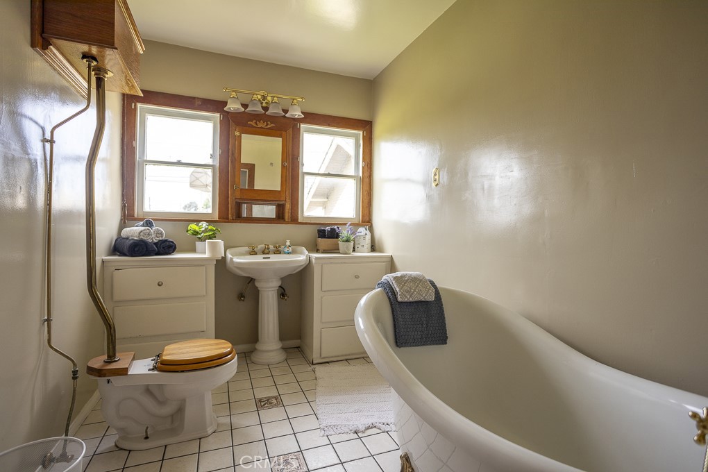 11247 Studebaker Road Norwalk, CA 90650 - Photo 29 of 45