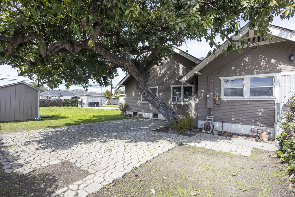 11247 Studebaker Road Norwalk, CA 90650 - Photo 39 of 45