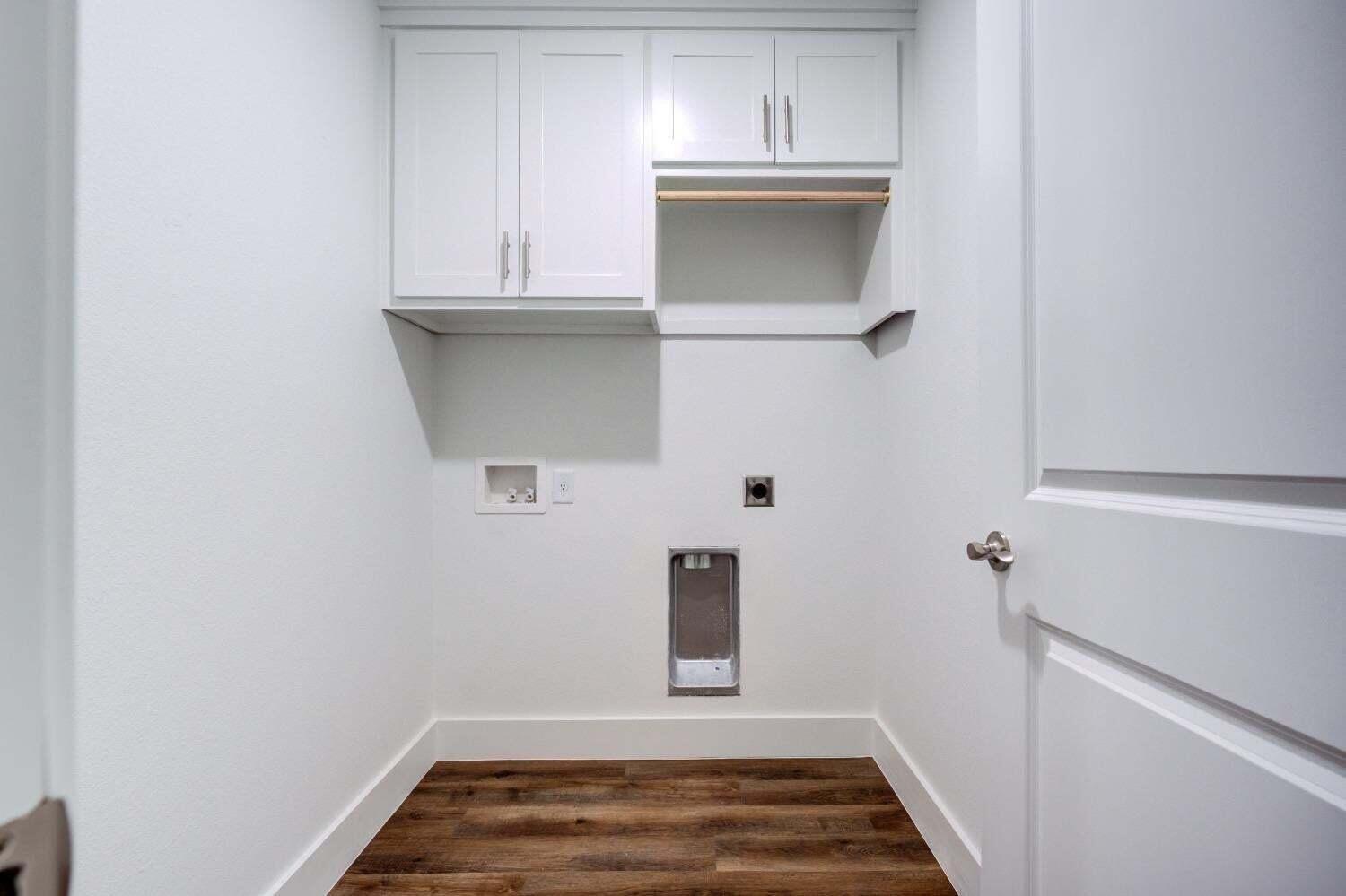 7808 97th Street Lubbock, TX 79424 - Photo 10 of 38 a bathroom with a sink and vanity