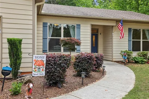 $399,000 | 153 Knob Creek, Dawsonville, GA 30534