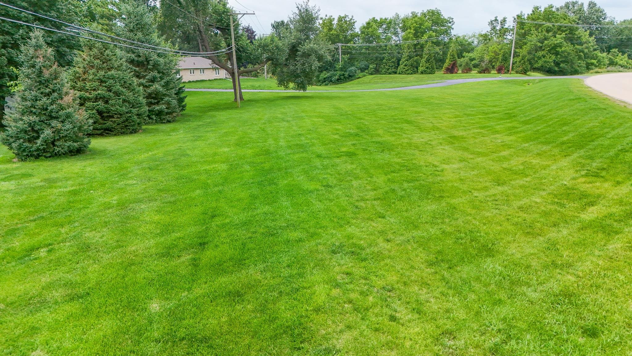1742 Wolverine Road Dixon, IL 61021 - Photo 9 of 49