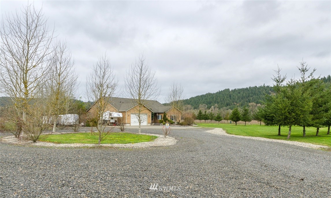 393-38 Ceres Hill Road Chehalis, WA 98532 - Photo 1 of 25
